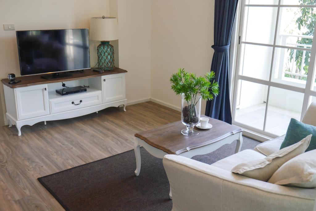 2 Bedroom Summer Huahin Condominium Екстер'єр фото